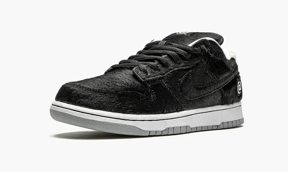 Nike SB Dunk Low Medicom Toy - Be@rbrick