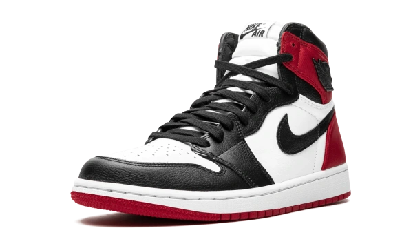 Air Jordan 1 High OG WMNS Satin Black Toe 