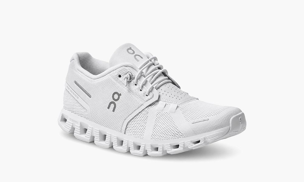 On Cloud 5 WMNS All White