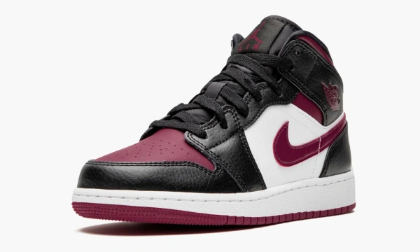 Air Jordan 1 Mid GS Bred Toe 