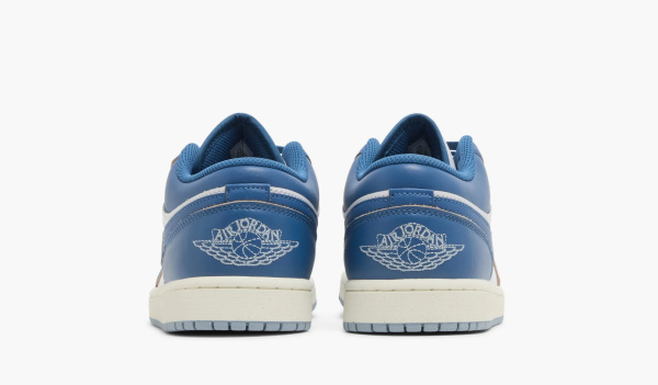 Air Jordan 1 Low SE Industrial Blue 