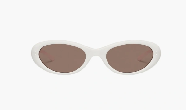 Gentle Monster Cinnamon W2 Sunglasses White / Brown 