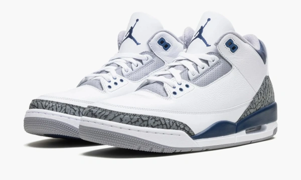 Air Jordan 3 Retro Midnight Navy 