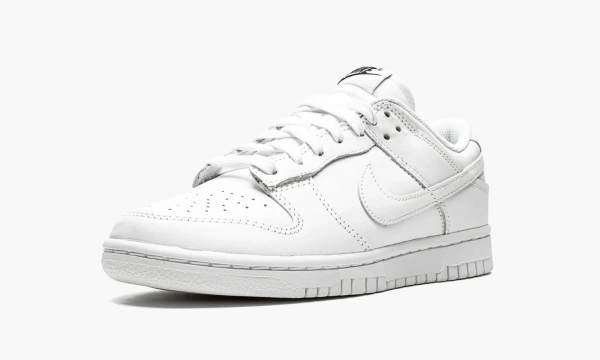 Nike Dunk Low Triple White 