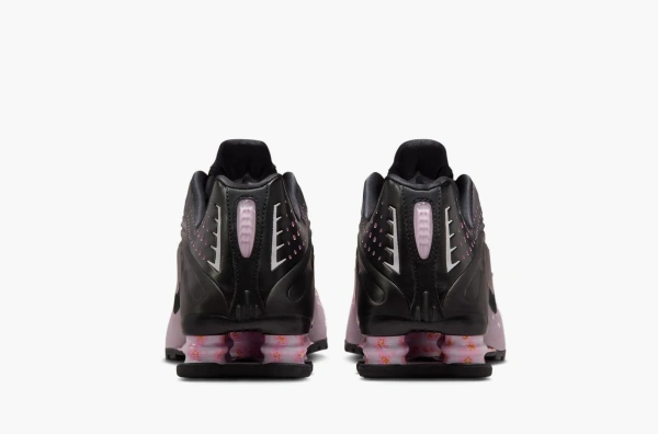 Nike Shox R4 WMNS Sakura 