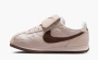 Nike Cortez Textile WMNS Silt Red/Phantom/Light Chocolate 