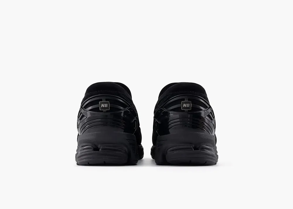 New Balance 1906L Black Suede