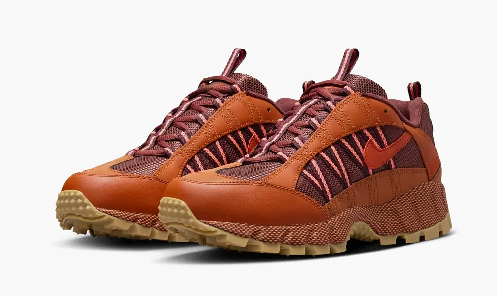Nike Air Humara Cosmic Clay Brown