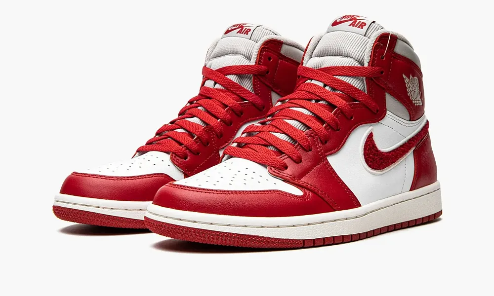 Air Jordan 1 Retro High OG WMNS Varsity Red