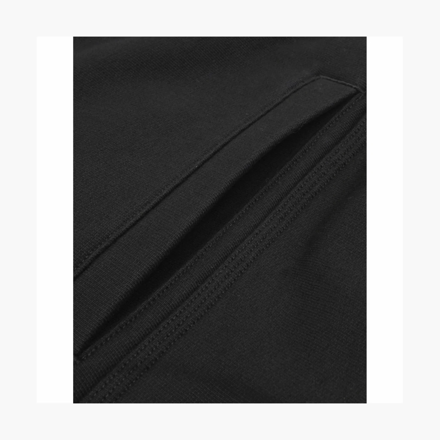 Carhartt WIP SS22 Logo 