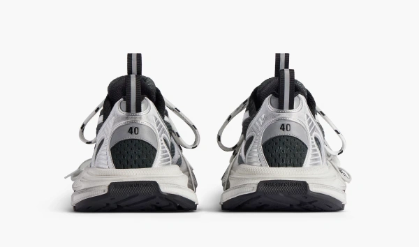 Balenciaga 3XL Sneaker Worn-Out Gradient - Black Silver