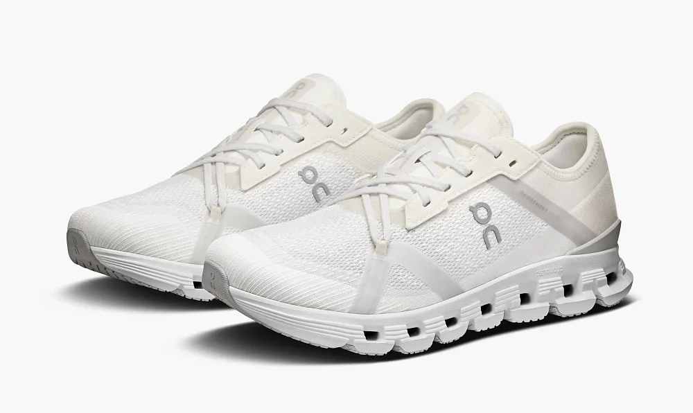 On Cloud X4 AD WMNS White Wolf