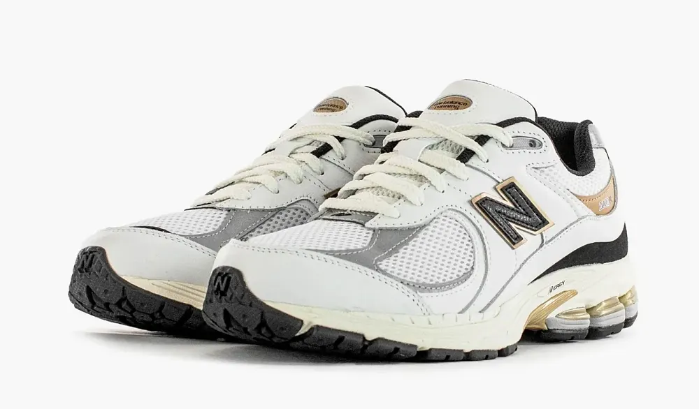New Balance 2002R White/Black/Gold