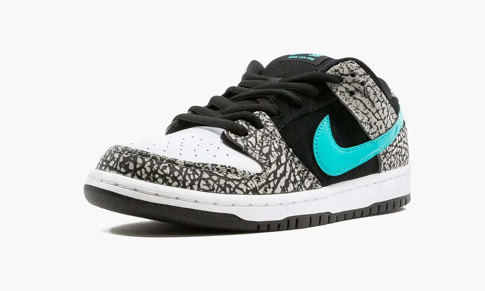 Nike SB Dunk Low Pro Elephant