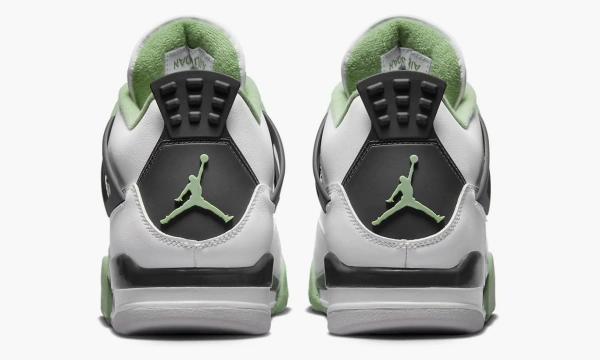 Air Jordan 4 Retro WMNS Seafoam 