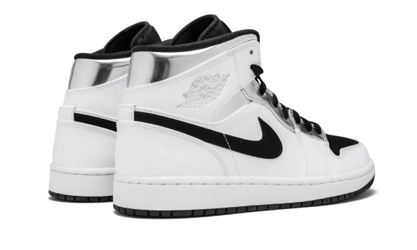 Air Jordan 1 Mid Alternate Think 16 