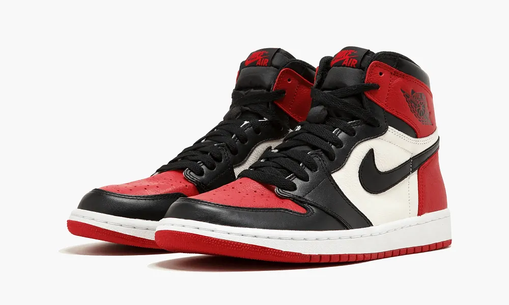 Air Jordan 1 Retro High Bred Toe