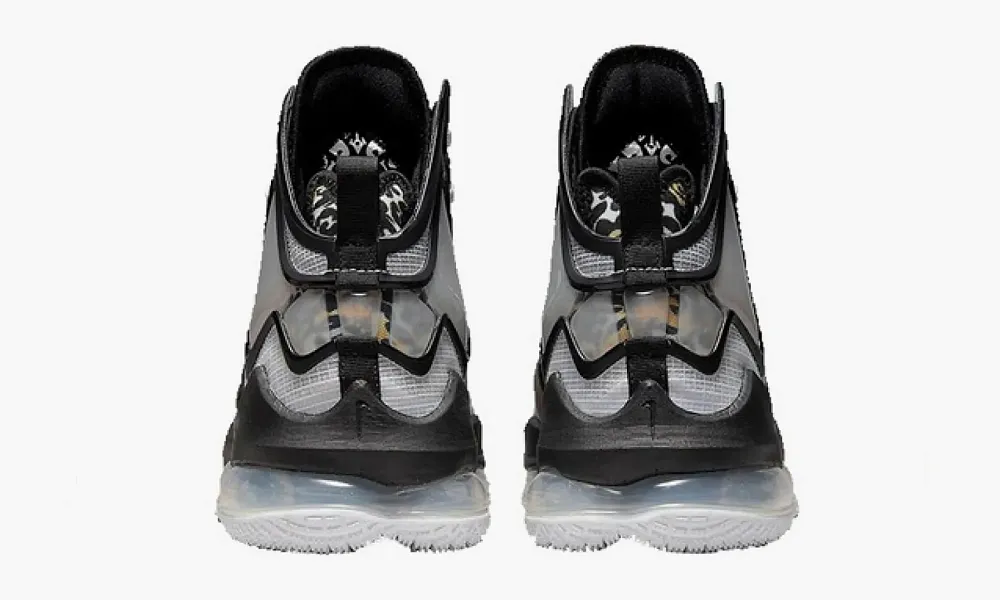 Nike Lebron 19 Royalty