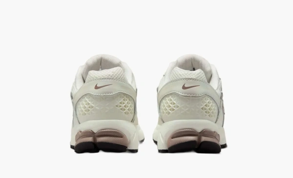 Nike Zoom Vomero 5 WMNS Sail Mink Brown Black