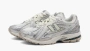 New Balance 1906R Silver Metallic Cream 
