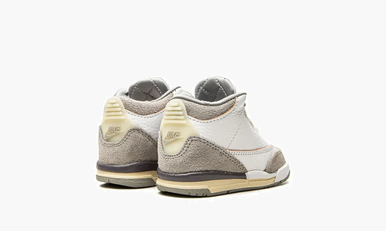 Air Jordan 3 Retro SP TD A Ma Maniere - Raised By Women 