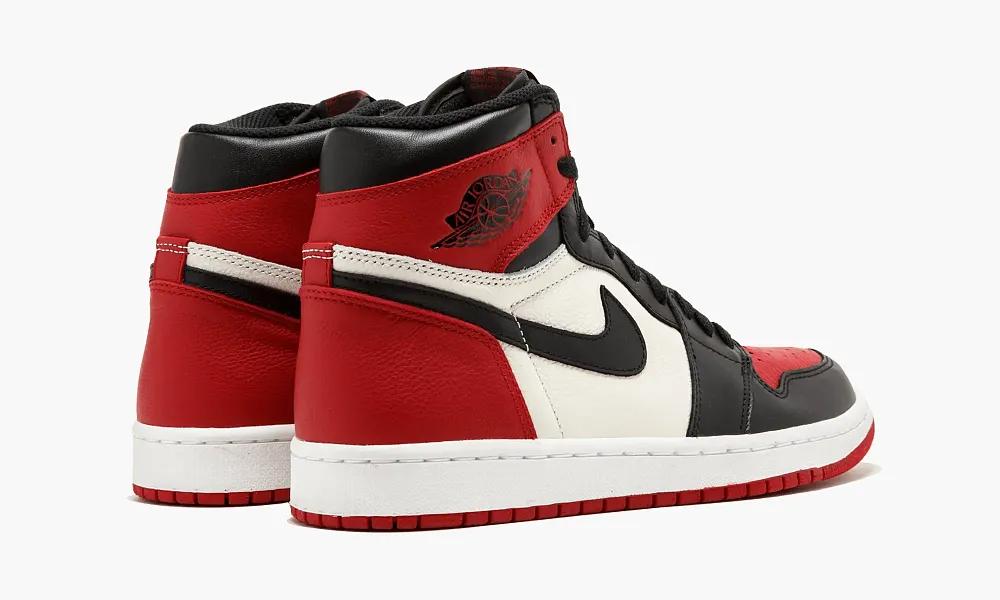 Air Jordan 1 Retro High Bred Toe