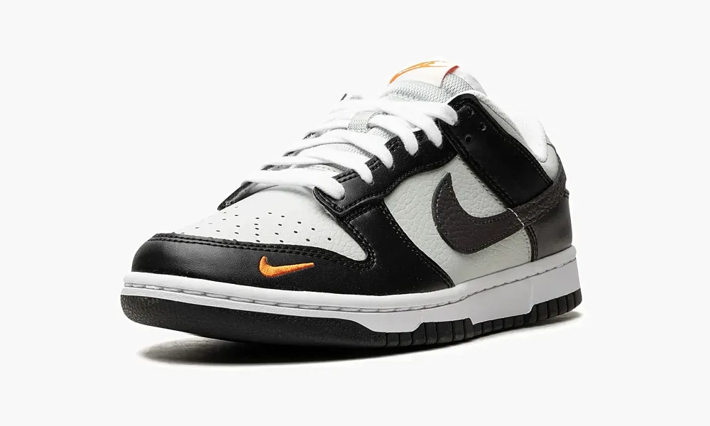 Nike Dunk Low Black / Total Orange