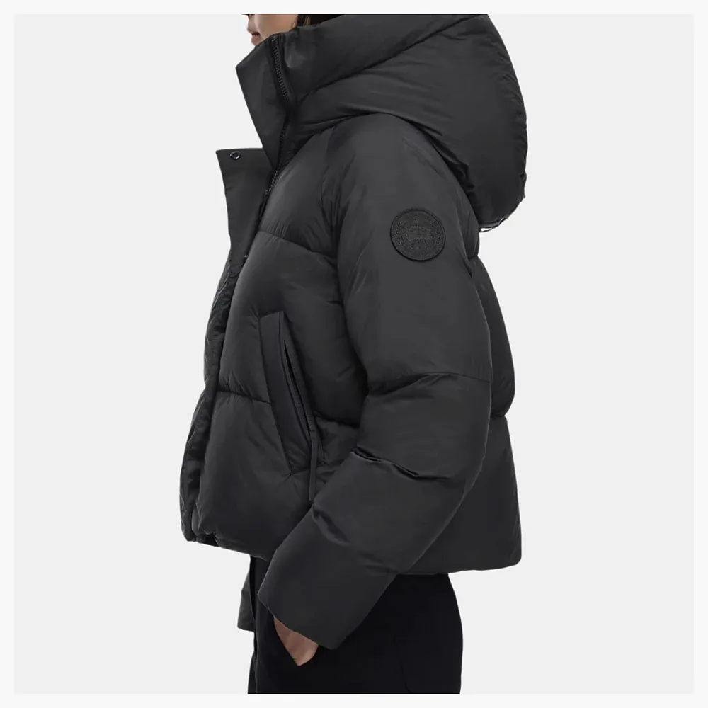 Canada Goose Chilliwack Puffer Coat WMNS Black