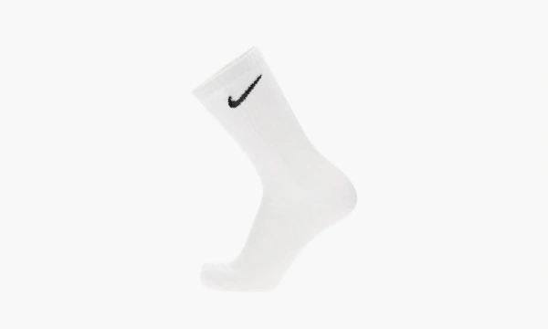 Nike Everyday Plus Cushioned Crew Socks 3 Pairs White  Nike Everyday Plus Cushioned Crew Socks 3 Pairs White