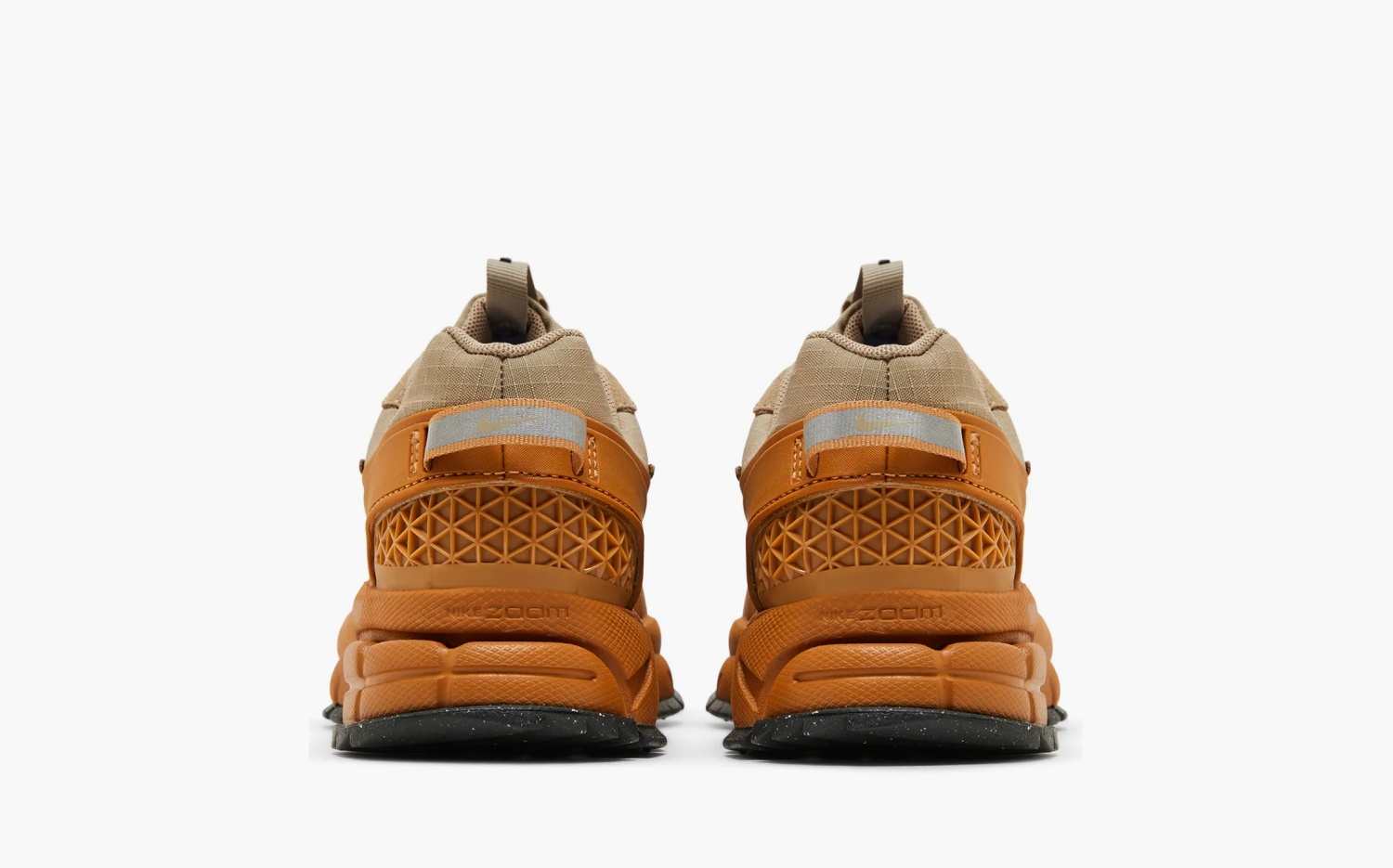 Nike Zoom Vomero 5 Roam WMNS "Flax" 