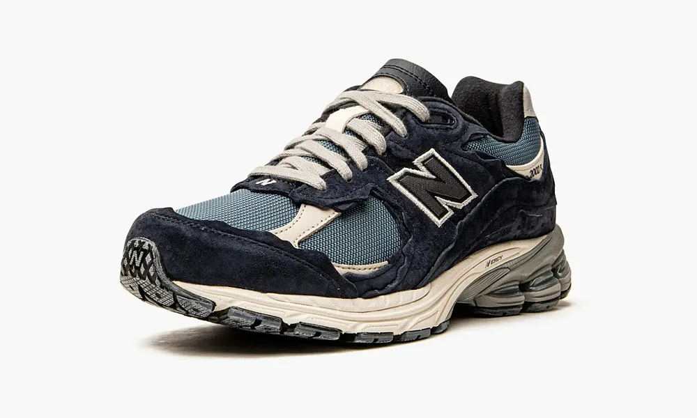 New Balance 2002r Protection Pack Dark Navy