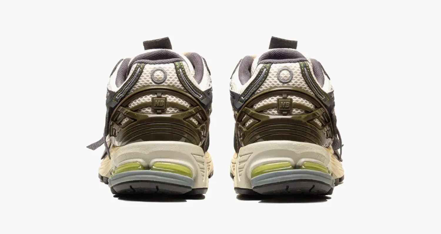 New Balance 1906A Olive Juice Sea Salt 