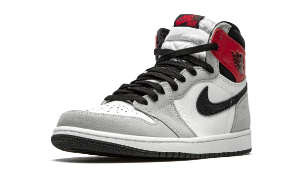 Air Jordan 1 High OG Light Smoke Grey 