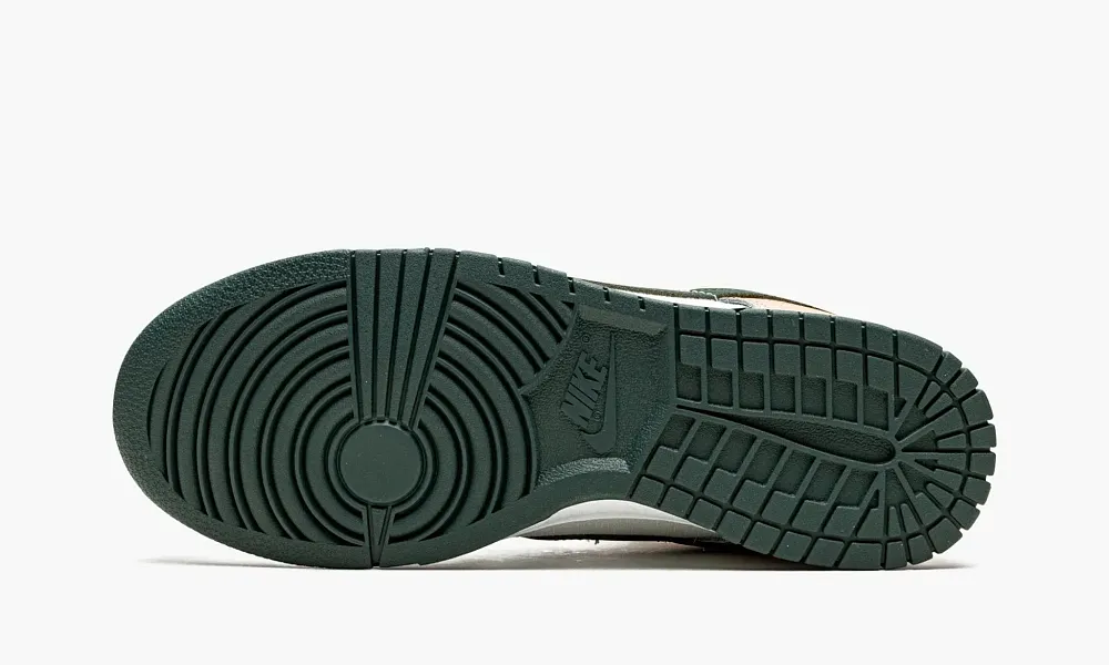Nike Dunk Low SE Sail Multi-camo