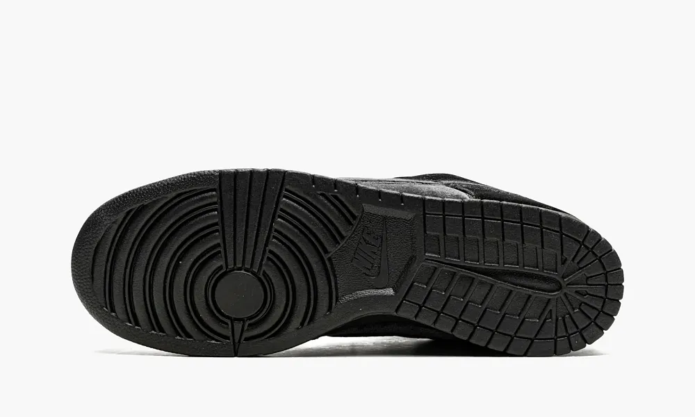 Nike Dunk Low Dover Street Market - Triple Black Velvet