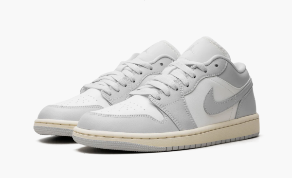 Air Jordan 1 Low WMNS Neutral Grey Coconut Milk 