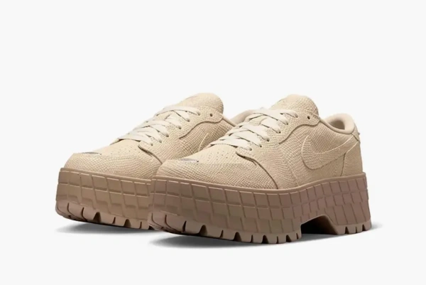 Air Jordan 1 Low Brooklyn WMNS Rattan 