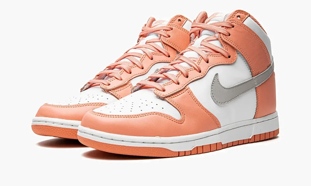Nike Dunk High WMNS Salmon