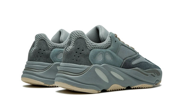 Yeezy Boost 700 Teal Blue 