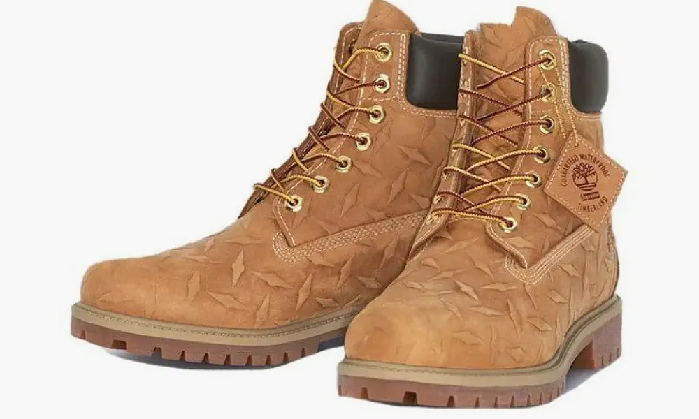 Timberland 6 Inch Premium Waterproof Boot x Supreme Embossed Diamond Plate - Wheat