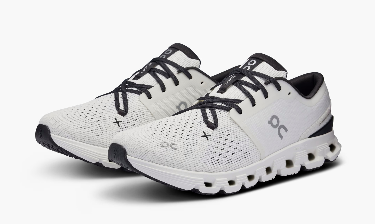 On Cloud X 4 Ivory Black 