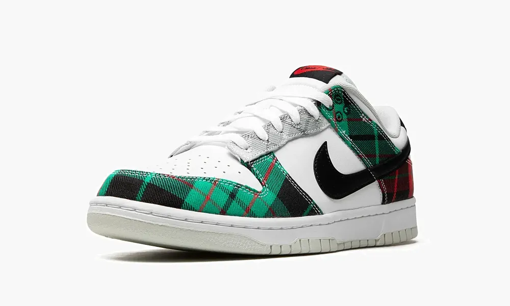 Nike Dunk Low Tartan Plaid