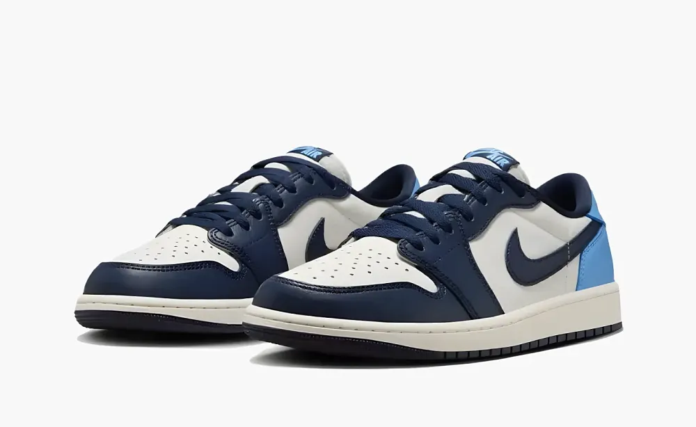Air Jordan 1 Low OG Obsidian