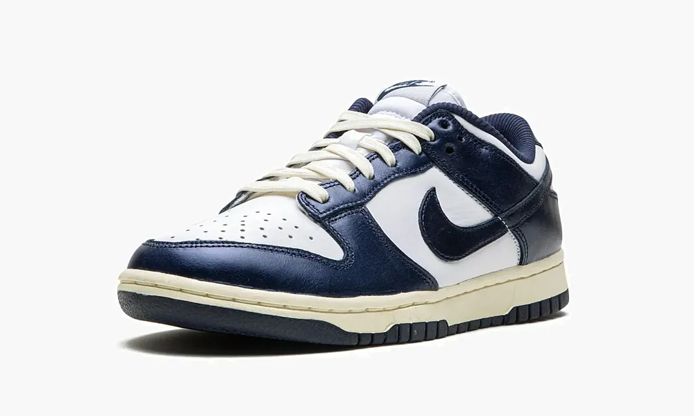Nike Dunk Low PRM WMNS Vintage Navy