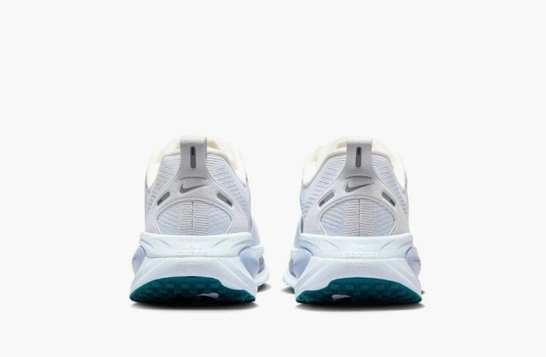 Nike Vomero 18 WMNS Summit White Geode Teal