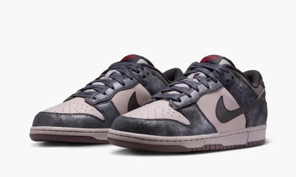 Nike Dunk Low NYC CBGB 
