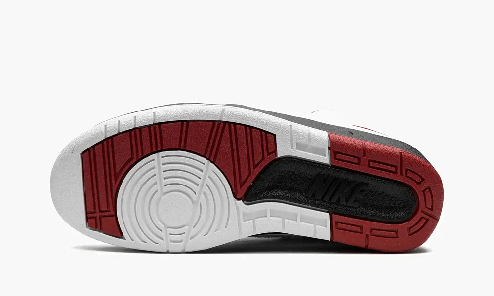 Air Jordan 2 Retro OG WMNS Chicago 2022