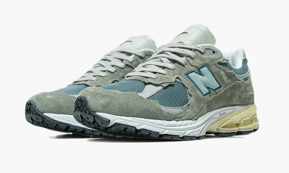 New Balance 2002r Protection Pack Mirage Grey