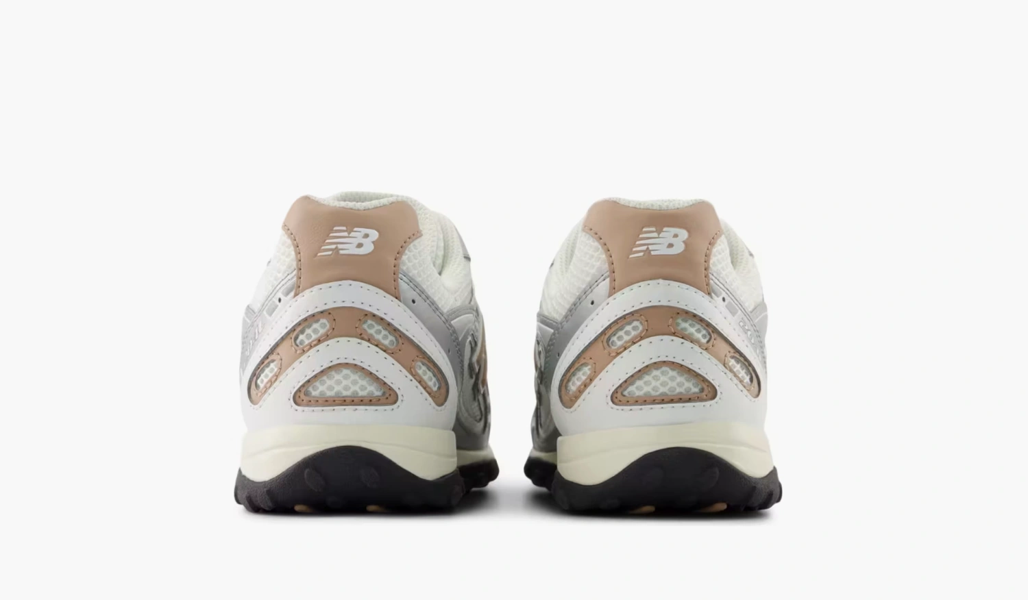 New Balance 204L Silver Metallic Flat Taupe 