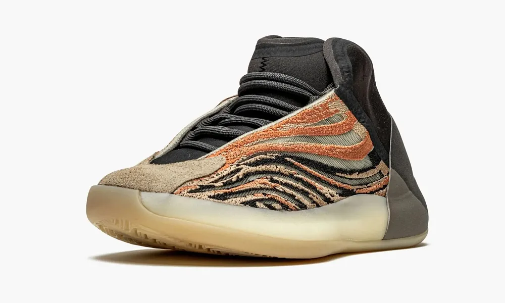 Yeezy Qntm Flash Orange